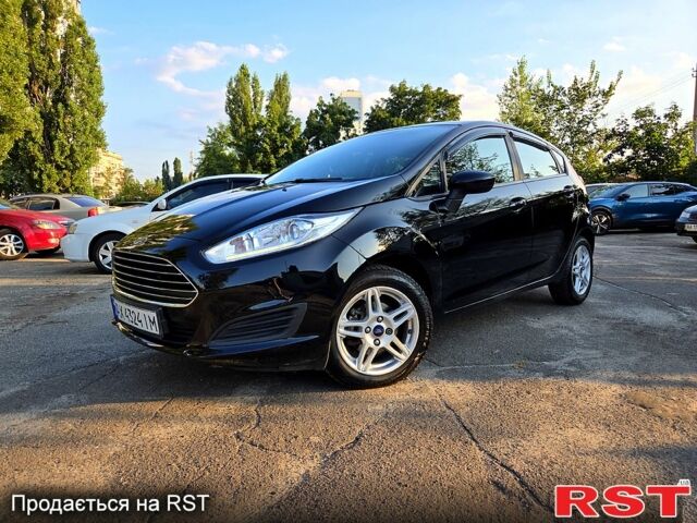 Черный Форд Фиеста, объемом двигателя 1.6 л и пробегом 52 тыс. км за 9000 $, фото 1 на Automoto.ua