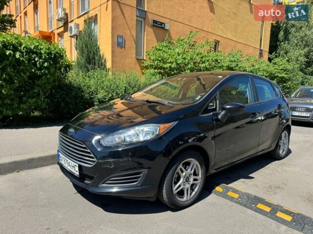 Черный Форд Фиеста, объемом двигателя 1.6 л и пробегом 180 тыс. км за 7800 $, фото 1 на Automoto.ua