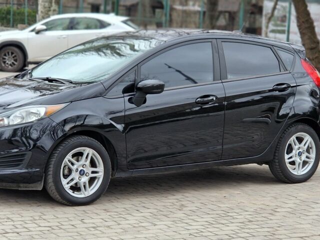 Чорний Форд Фієста, об'ємом двигуна 1.6 л та пробігом 146 тис. км за 8350 $, фото 1 на Automoto.ua