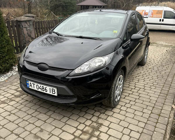 Чорний Форд Фієста, об'ємом двигуна 1.24 л та пробігом 190 тис. км за 5900 $, фото 1 на Automoto.ua