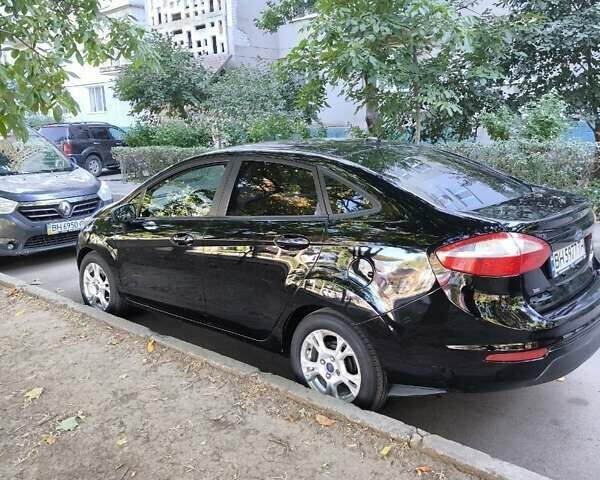 Черный Форд Фиеста, объемом двигателя 1.6 л и пробегом 150 тыс. км за 7000 $, фото 1 на Automoto.ua