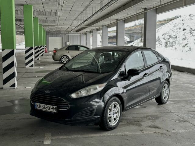 Черный Форд Фиеста, объемом двигателя 1.6 л и пробегом 260 тыс. км за 6700 $, фото 1 на Automoto.ua
