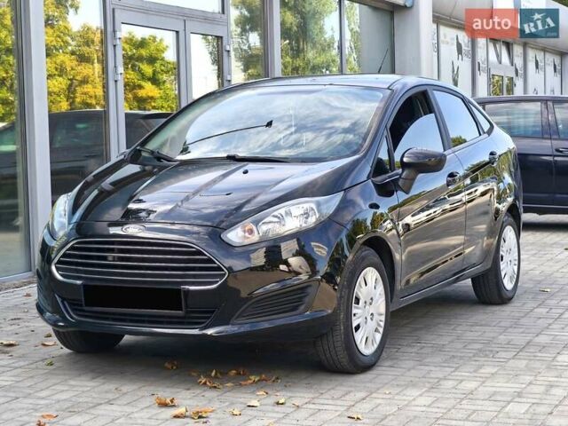 Форд Фиеста 2018 в Днепре (Днепропетровске) на Automoto.ua Черный Форд Фиеста, объемом двигателя 1.6 л и пробегом 73 тыс. км за 8650 $, фото 1 на Automoto.ua