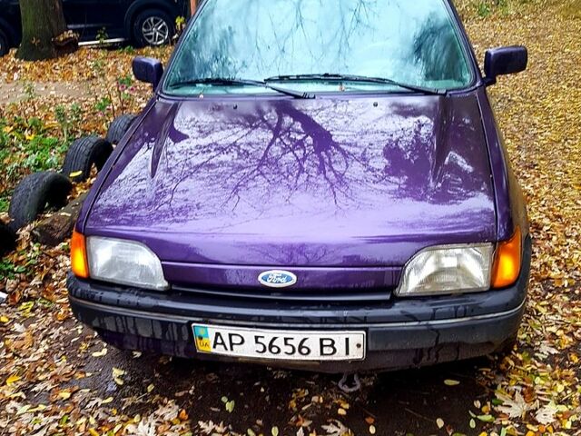 Фіолетовий Форд Фієста, об'ємом двигуна 1.9 л та пробігом 250 тис. км за 950 $, фото 1 на Automoto.ua