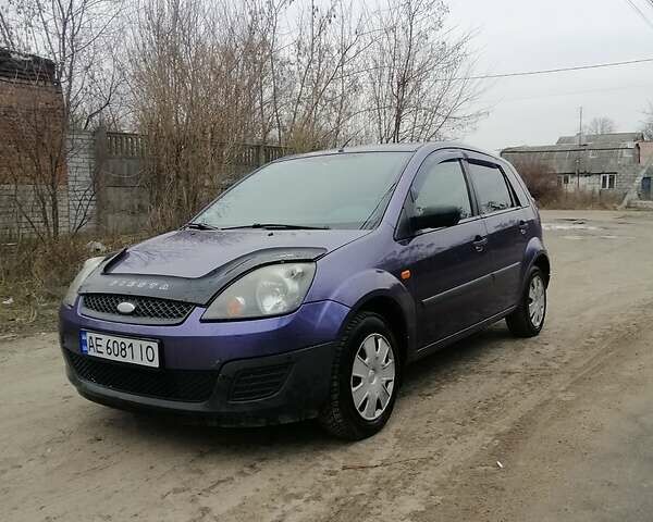 Фіолетовий Форд Фієста, об'ємом двигуна 1.2 л та пробігом 320 тис. км за 3500 $, фото 1 на Automoto.ua