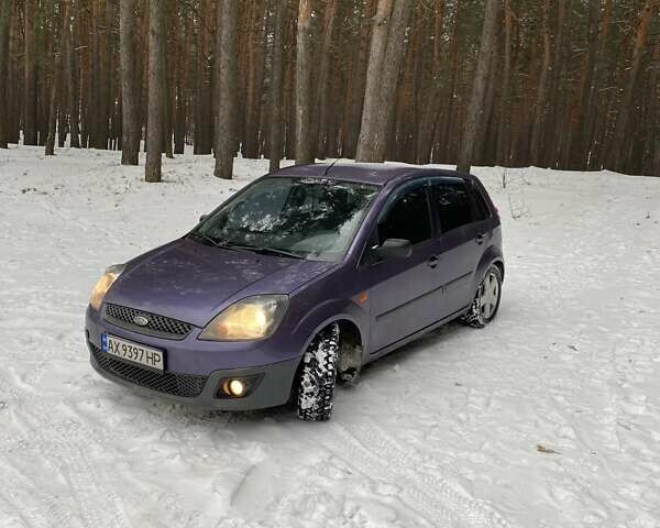 Фіолетовий Форд Фієста, об'ємом двигуна 0 л та пробігом 200 тис. км за 5100 $, фото 1 на Automoto.ua