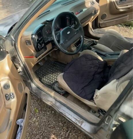 Коричневый Форд Фиеста, объемом двигателя 2 л и пробегом 3 тыс. км за 644 $, фото 1 на Automoto.ua