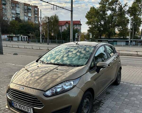 Коричневий Форд Фієста, об'ємом двигуна 1 л та пробігом 101 тис. км за 5999 $, фото 1 на Automoto.ua