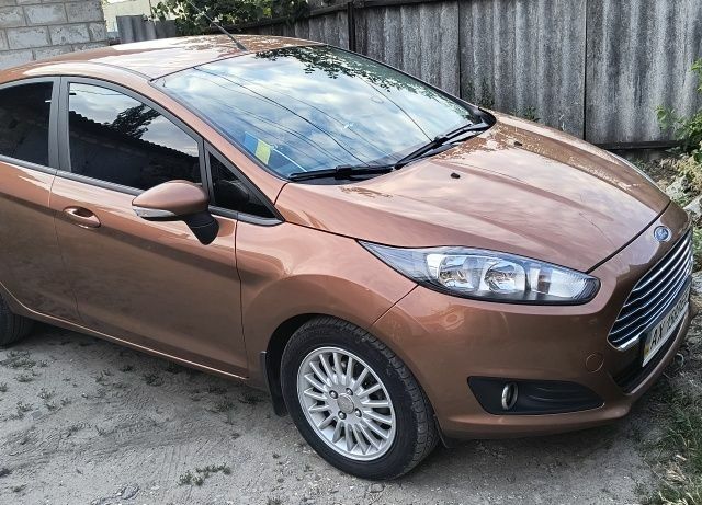 Коричневий Форд Фієста, об'ємом двигуна 1.5 л та пробігом 190 тис. км за 7300 $, фото 1 на Automoto.ua