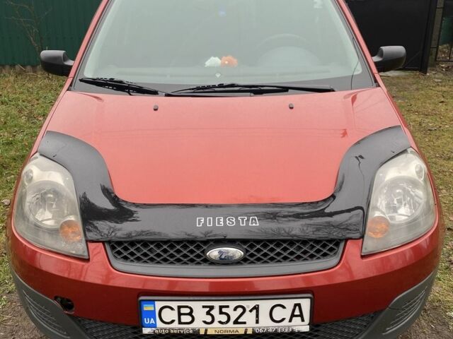Червоний Форд Фієста, об'ємом двигуна 1.2 л та пробігом 226 тис. км за 3600 $, фото 1 на Automoto.ua
