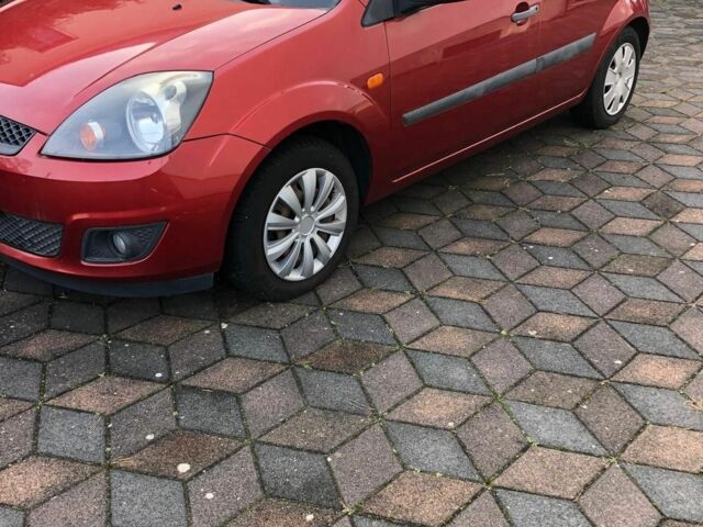 Красный Форд Фиеста, объемом двигателя 0 л и пробегом 208 тыс. км за 1777 $, фото 1 на Automoto.ua