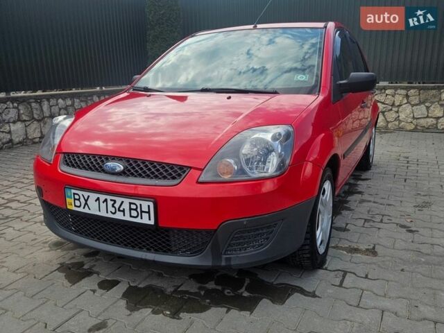 Красный Форд Фиеста, объемом двигателя 1.24 л и пробегом 173 тыс. км за 4500 $, фото 1 на Automoto.ua