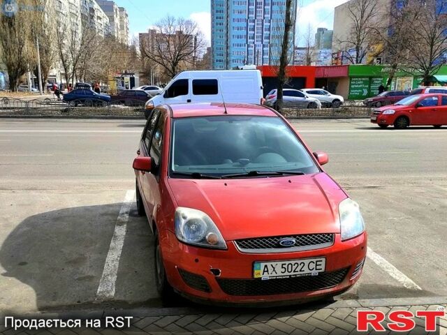 Червоний Форд Фієста, об'ємом двигуна 1.4 л та пробігом 1180 тис. км за 3699 $, фото 1 на Automoto.ua