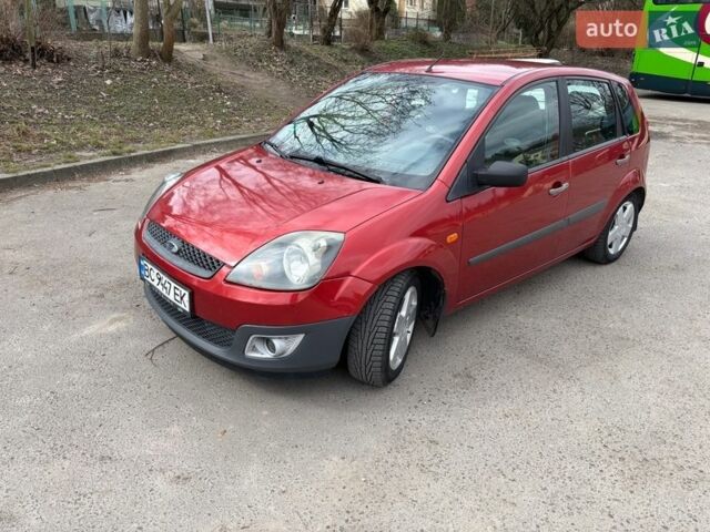 Красный Форд Фиеста, объемом двигателя 1.4 л и пробегом 146 тыс. км за 4100 $, фото 1 на Automoto.ua