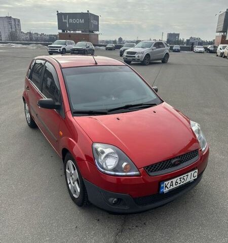 Красный Форд Фиеста, объемом двигателя 1.39 л и пробегом 149 тыс. км за 3600 $, фото 1 на Automoto.ua