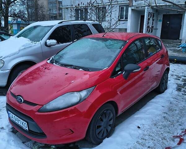 Красный Форд Фиеста, объемом двигателя 1.25 л и пробегом 228 тыс. км за 5150 $, фото 1 на Automoto.ua