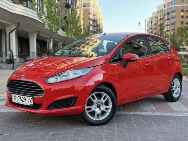 Красный Форд Фиеста, объемом двигателя 1.4 л и пробегом 119 тыс. км за 6400 $, фото 1 на Automoto.ua
