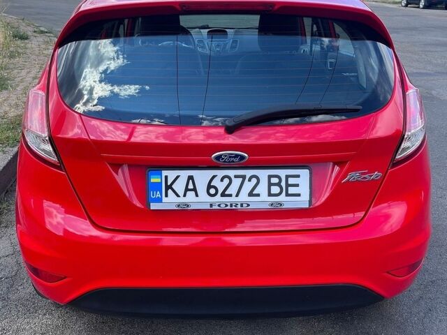 Красный Форд Фиеста, объемом двигателя 1.6 л и пробегом 134 тыс. км за 7500 $, фото 1 на Automoto.ua