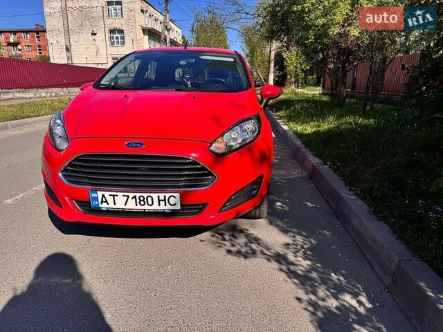 Красный Форд Фиеста, объемом двигателя 1 л и пробегом 105 тыс. км за 6300 $, фото 1 на Automoto.ua