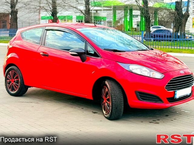 Красный Форд Фиеста, объемом двигателя 1.2 л и пробегом 130 тыс. км за 4700 $, фото 1 на Automoto.ua