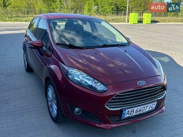 Красный Форд Фиеста, объемом двигателя 1.6 л и пробегом 175 тыс. км за 6900 $, фото 1 на Automoto.ua