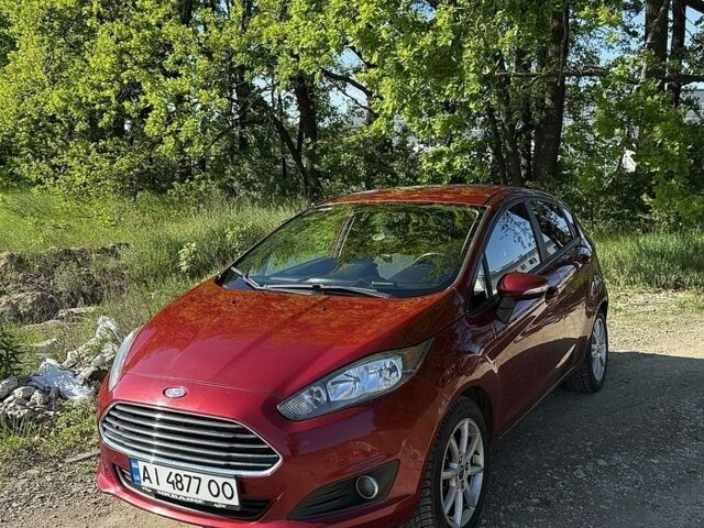 Красный Форд Фиеста, объемом двигателя 1.6 л и пробегом 238 тыс. км за 7000 $, фото 1 на Automoto.ua