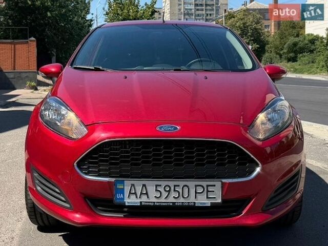 Червоний Форд Фієста, об'ємом двигуна 1 л та пробігом 80 тис. км за 6900 $, фото 1 на Automoto.ua