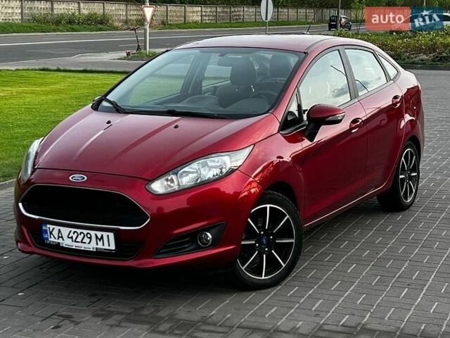 Красный Форд Фиеста, объемом двигателя 1.6 л и пробегом 127 тыс. км за 7200 $, фото 1 на Automoto.ua