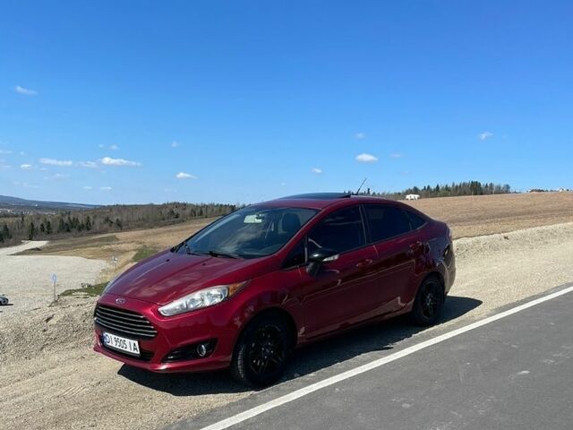 Червоний Форд Фієста, об'ємом двигуна 1.6 л та пробігом 118 тис. км за 7900 $, фото 1 на Automoto.ua