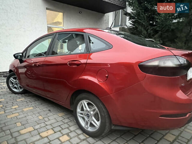 Красный Форд Фиеста, объемом двигателя 1.6 л и пробегом 140 тыс. км за 6800 $, фото 1 на Automoto.ua