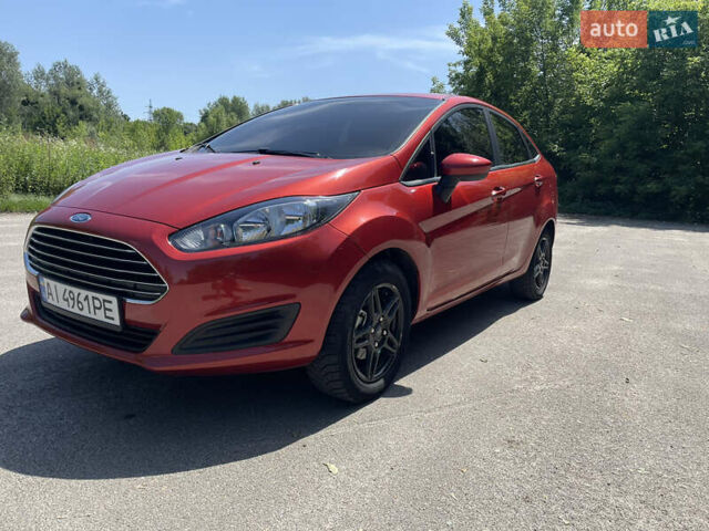 Красный Форд Фиеста, объемом двигателя 1.6 л и пробегом 84 тыс. км за 8000 $, фото 1 на Automoto.ua