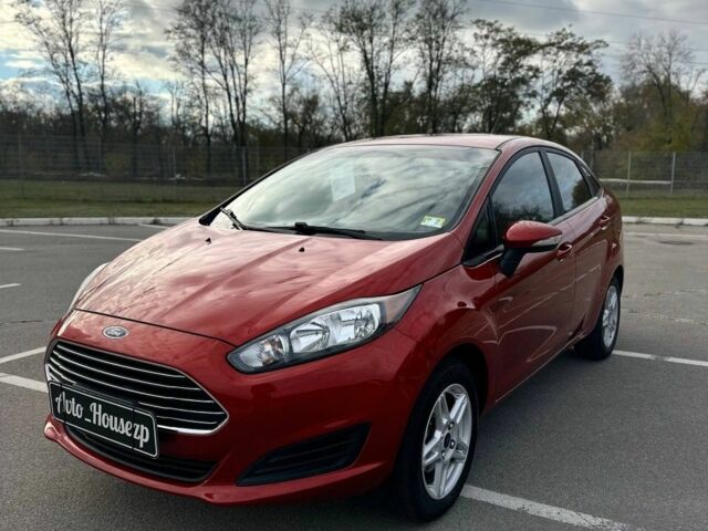 Червоний Форд Фієста, об'ємом двигуна 0 л та пробігом 102 тис. км за 9600 $, фото 1 на Automoto.ua