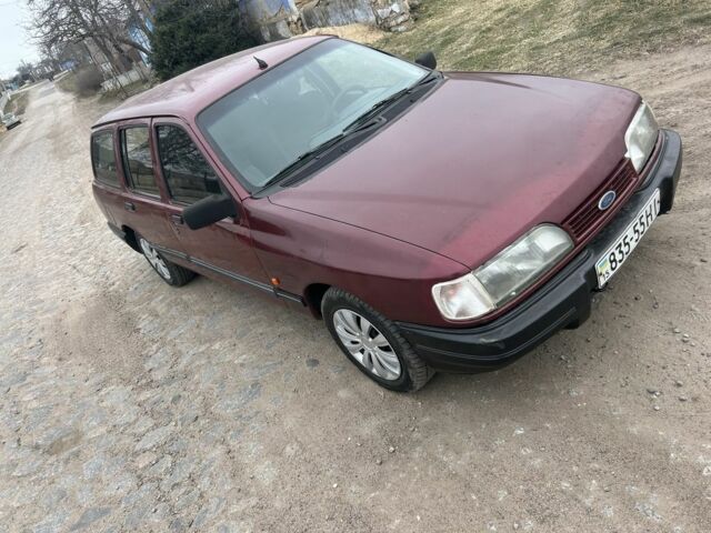 Красный Форд Фиеста, объемом двигателя 1.8 л и пробегом 2 тыс. км за 1600 $, фото 1 на Automoto.ua