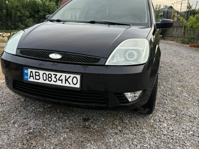 Форд Фієста, об'ємом двигуна 1.4 л та пробігом 270 тис. км за 3500 $, фото 1 на Automoto.ua
