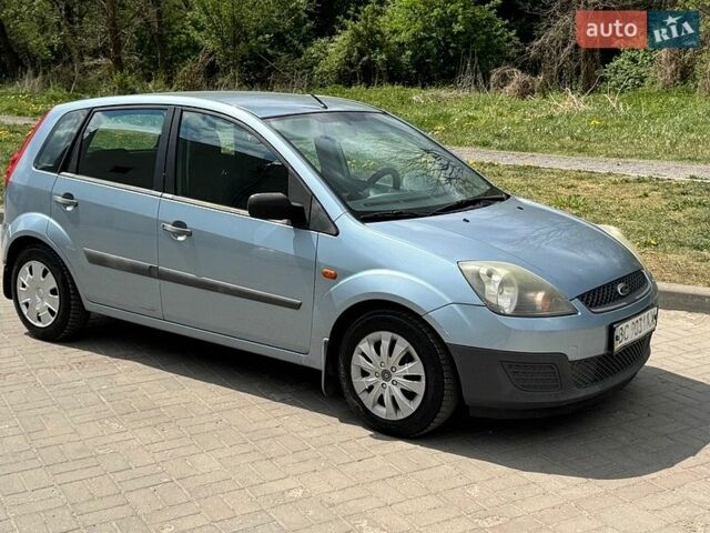 Форд Фиеста, объемом двигателя 1.2 л и пробегом 120 тыс. км за 2800 $, фото 1 на Automoto.ua
