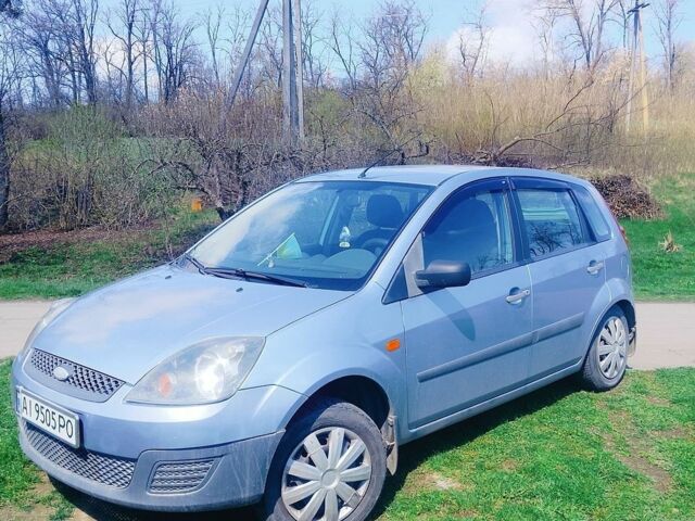Форд Фиеста, объемом двигателя 1.3 л и пробегом 250 тыс. км за 3500 $, фото 1 на Automoto.ua