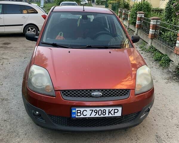Форд Фиеста, объемом двигателя 1.3 л и пробегом 190 тыс. км за 4200 $, фото 1 на Automoto.ua