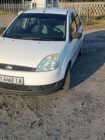 Форд Фієста, об'ємом двигуна 1.4 л та пробігом 263 тис. км за 3500 $, фото 1 на Automoto.ua