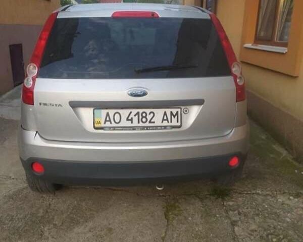 Форд Фиеста, объемом двигателя 1.4 л и пробегом 79 тыс. км за 3650 $, фото 1 на Automoto.ua