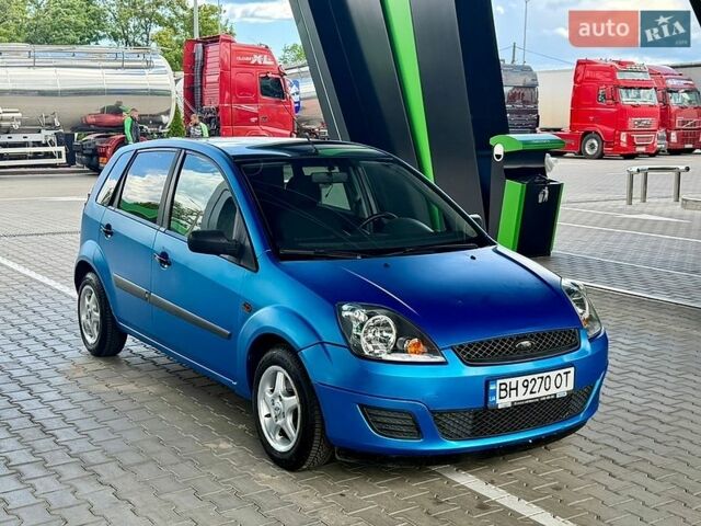Форд Фиеста, объемом двигателя 1.4 л и пробегом 142 тыс. км за 3200 $, фото 1 на Automoto.ua