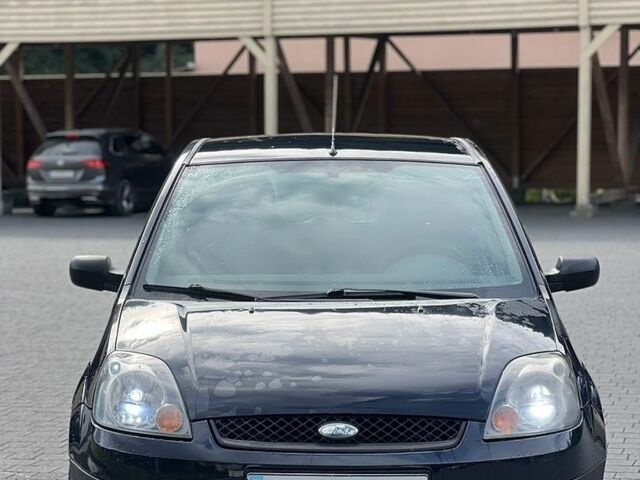 Форд Фиеста, объемом двигателя 0 л и пробегом 155 тыс. км за 3400 $, фото 1 на Automoto.ua