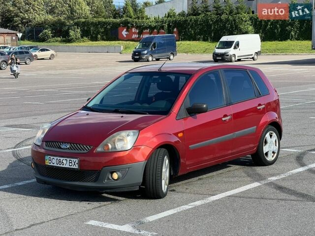 Форд Фиеста, объемом двигателя 1.4 л и пробегом 149 тыс. км за 3000 $, фото 1 на Automoto.ua