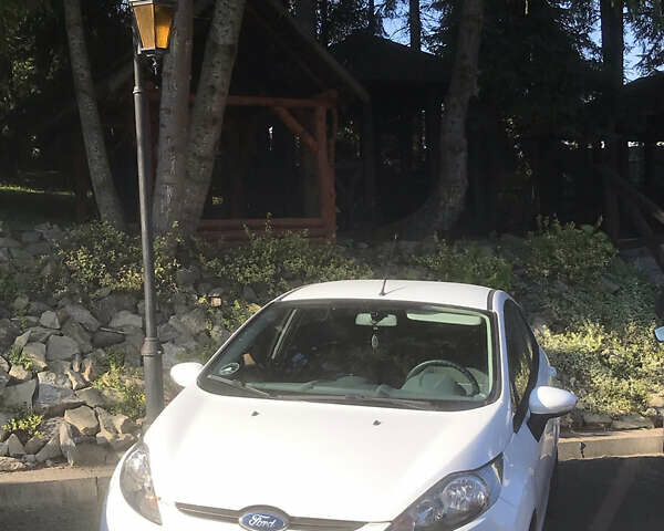 Форд Фиеста, объемом двигателя 1.6 л и пробегом 260 тыс. км за 6500 $, фото 1 на Automoto.ua