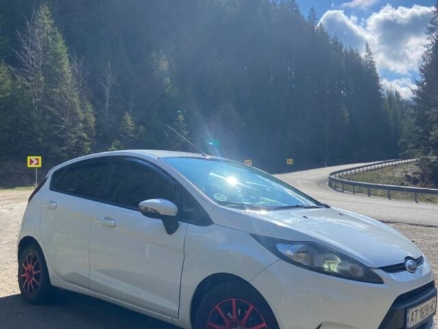 Форд Фієста, об'ємом двигуна 1.6 л та пробігом 260 тис. км за 5400 $, фото 1 на Automoto.ua