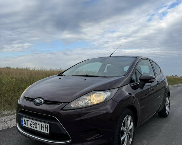 Форд Фиеста, объемом двигателя 1.6 л и пробегом 199 тыс. км за 5800 $, фото 1 на Automoto.ua