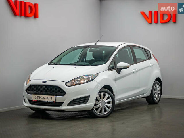 Форд Фиеста, объемом двигателя 1 л и пробегом 63 тыс. км за 9212 $, фото 1 на Automoto.ua