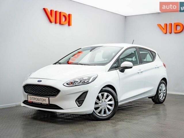 Форд Фиеста, объемом двигателя 1 л и пробегом 142 тыс. км за 8848 $, фото 1 на Automoto.ua