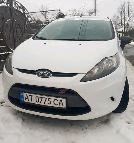 Форд Фієста, об'ємом двигуна 1.4 л та пробігом 99 тис. км за 9200 $, фото 1 на Automoto.ua