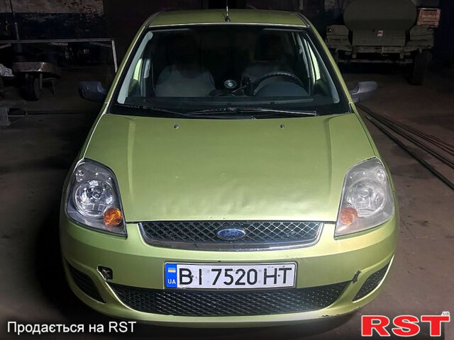 Жовтий Форд Фієста, об'ємом двигуна 1.4 л та пробігом 200 тис. км за 3799 $, фото 1 на Automoto.ua