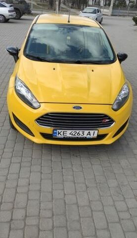 Жовтий Форд Фієста, об'ємом двигуна 1 л та пробігом 122 тис. км за 8000 $, фото 1 на Automoto.ua